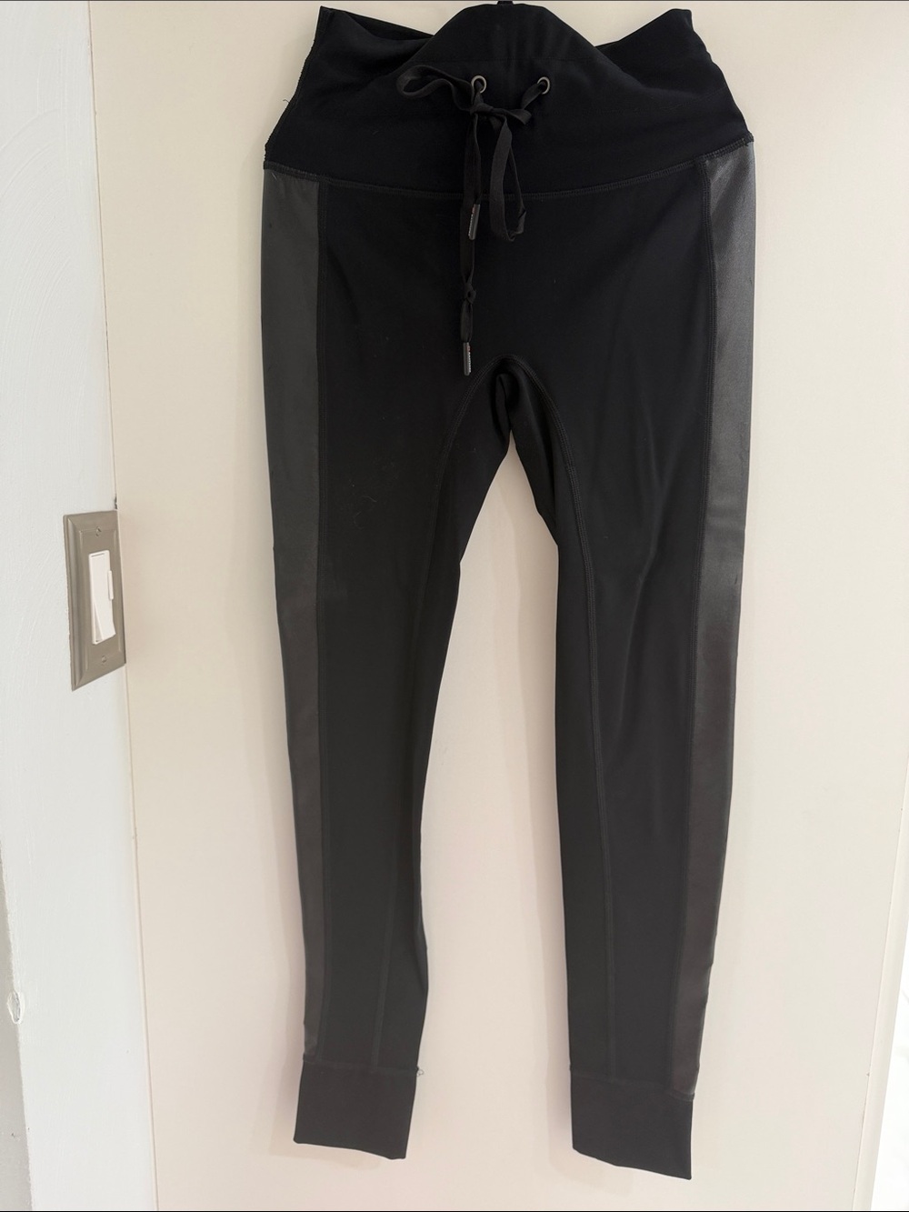 Black Women's Drawstring High-Waist Leggings
